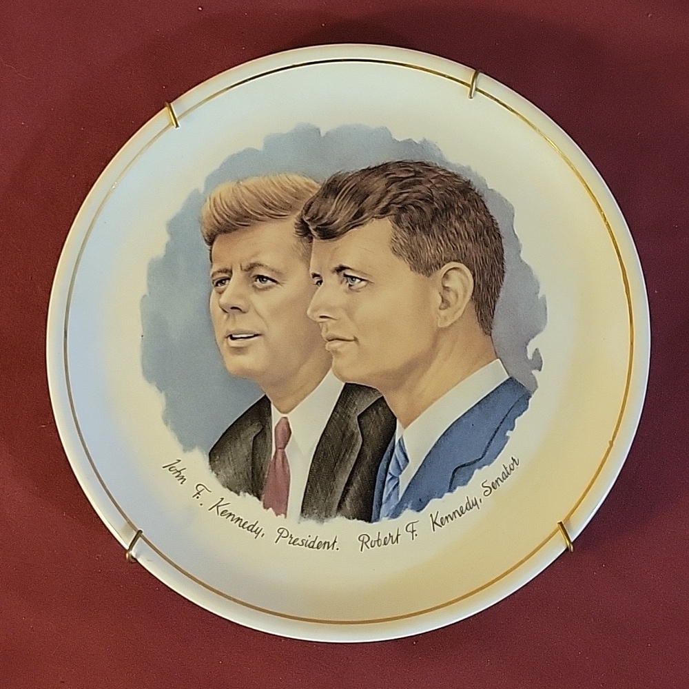Vintage USA Sebringoh Porcelain Plate John F. & Robert F. Kennedy Design NR